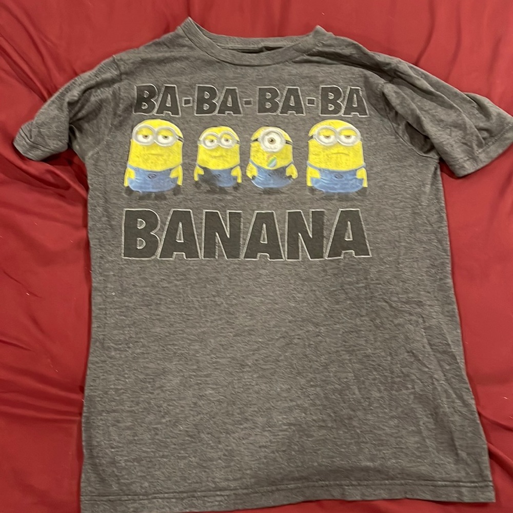 Official Despicable Me Minions Vintage Tee Size Small